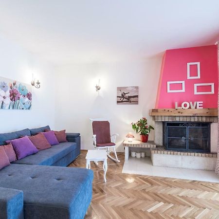 Villa Doris Mlini Bagian luar foto