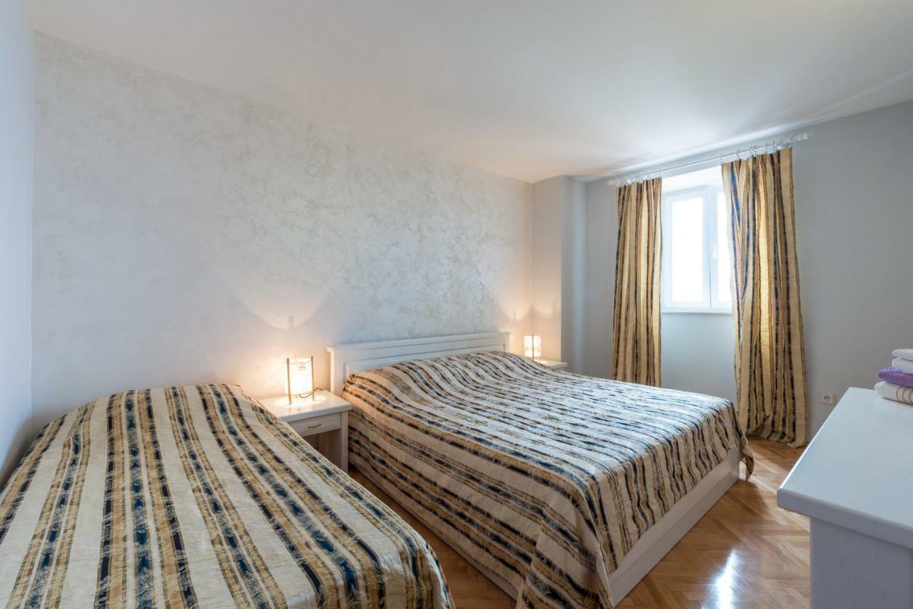 Villa Doris Mlini Bagian luar foto
