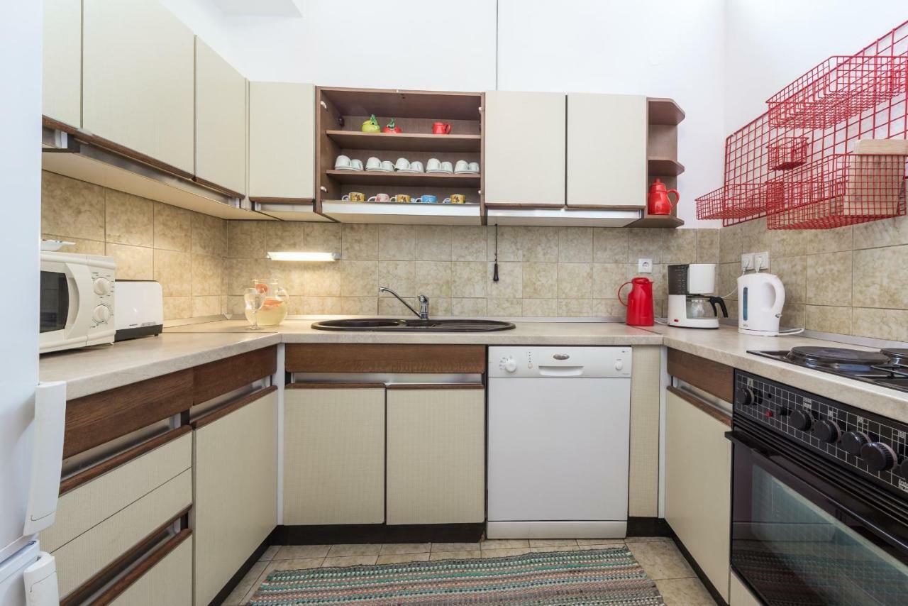 Villa Doris Mlini Bagian luar foto